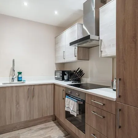 Spacious 2 Bed Apartment In Manchester Centre Exterior photo