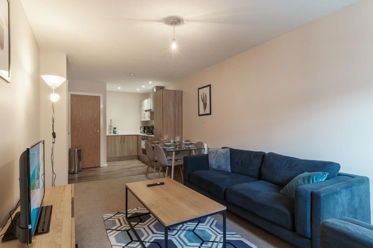 Apartment Spacious 2 Bed In Centre *